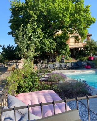 Le Clos d’Azel - Le gîte du cocher avec piscine
