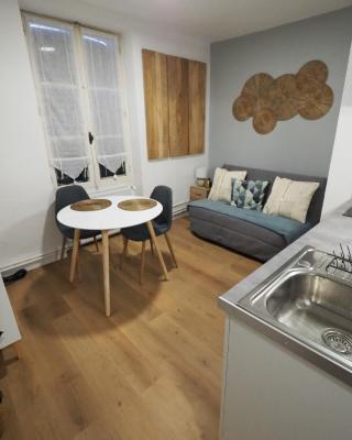 8 appartements - studio - F2 - WIFI gratuit