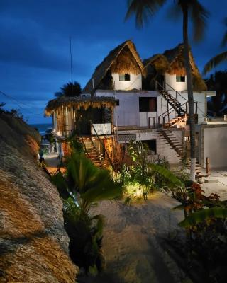 Casa Mate BeachFront HOUSES El Cuyo
