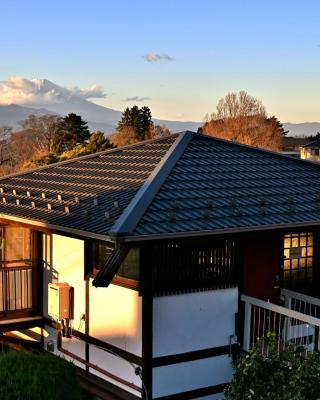 Izu Ricca