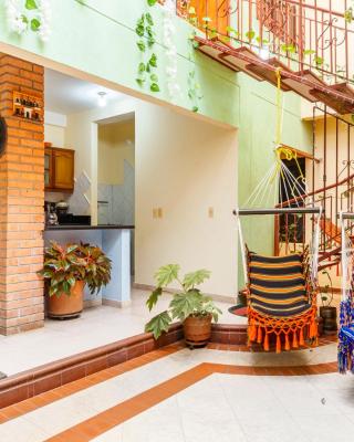 Hostal Cartagonova - Habitaciones privadas y amplias cerca a zonas turísticas