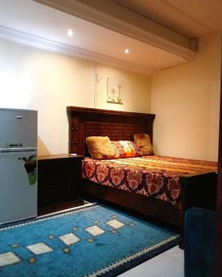 King Bed "STUDIO ROOM"-Khalidiya Abudhabi