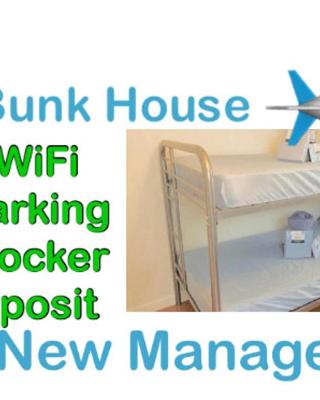 Airport Bunk House Free - WiFi - Parking - Coffee- Long Term Welcome