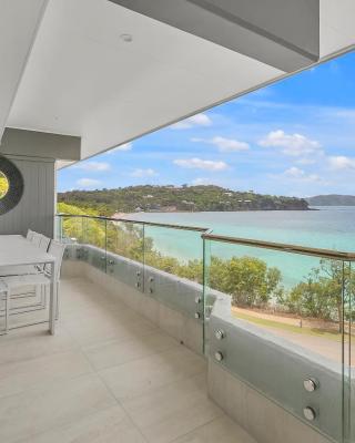 The Elite F208 by HamoRent on Hamilton Island