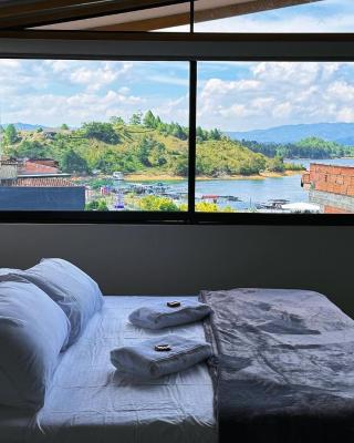 Hotel Stay Guatape a dos cuadras del parque