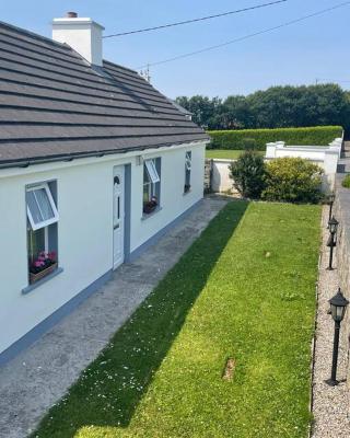 3 bedroom farmhouse in the Lahinch area.