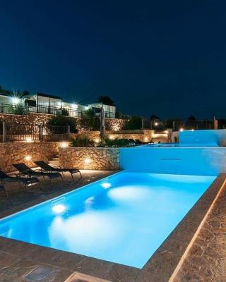 Camp Panorama Plus with Pool
