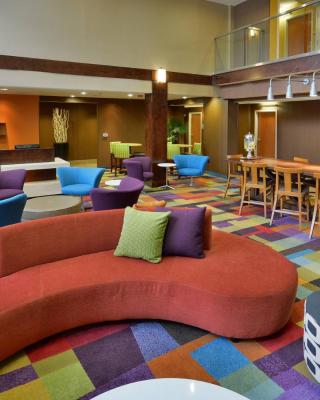 Fairfield Inn and Suites by Marriott Winston Salem/Hanes