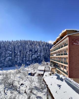 The Orchard Greens Resort - A Centrally Heated Property