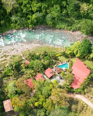 Casitas Del Rio Riverfront Nature Lodge