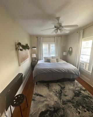 Beautiful Private Room With King Size Bed in Downtown Orlando
