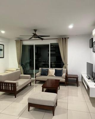 Seaview Condo 2Bedroom +2BR with city view
