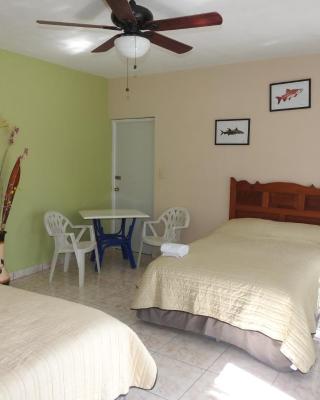 Las Palapas de Punta Allen