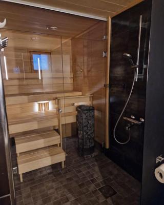 2BR and LuxurySauna