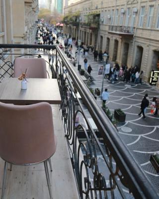 Solo Boutique Hotel