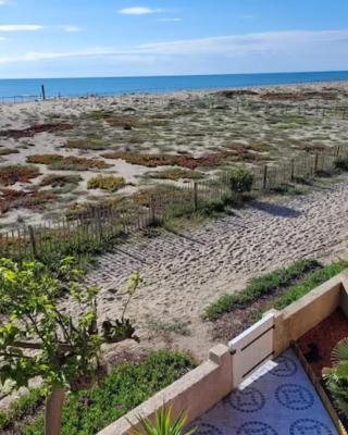 VILLA Face à la Mer Sur le Sable 8 CLIM A L'ETAGE