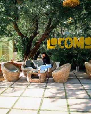 Locomo Boutique, Morjim - Stay Work Eat