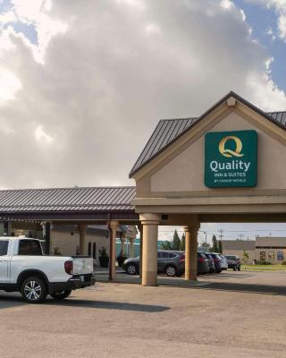 Quality Inn Winkler