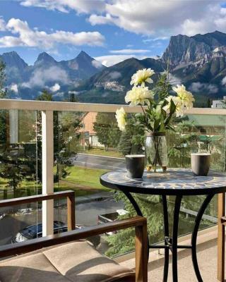 Parkland301 Sunlit 2,000 ft² Penthouse with Mtn View