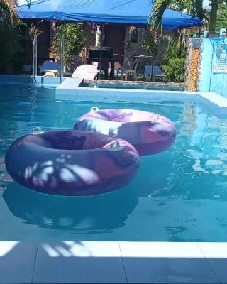 PEDRO'S RESORT