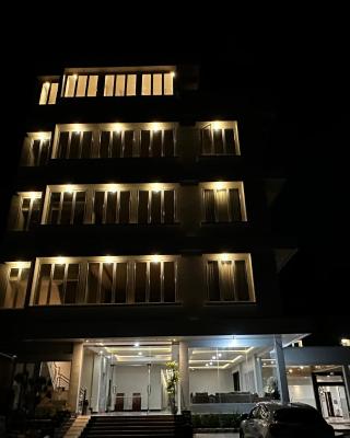 Grands Orchid Hotel