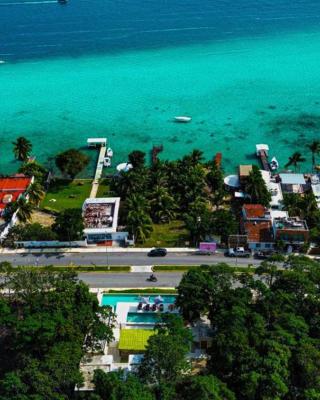 Hotel & Eco Cabañas Azul María Bacalar
