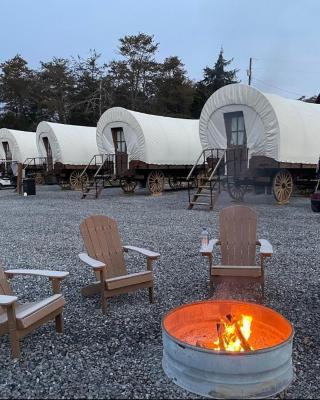 Smoky Hollow Outdoor Resort Covered Wagon