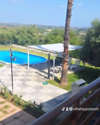 Villa Hippodrom-INDEPENDENT VILLA WITH POOL