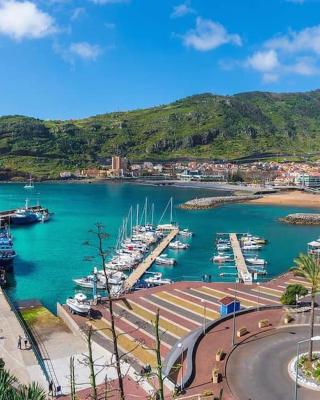 Machico center w/ terrace 5 min beach
