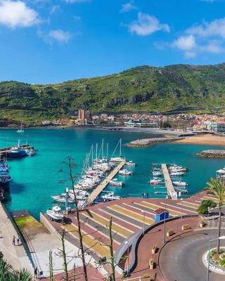 Machico center w/ terrace 5 min beach