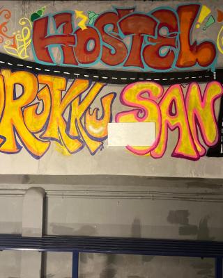 Hostel kuruku santhu colive