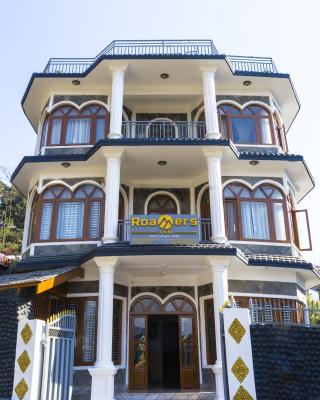 Roamers Inn