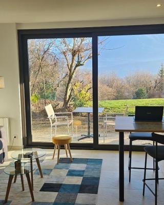 Le Cosy - joliment aménagé - vue magnifique