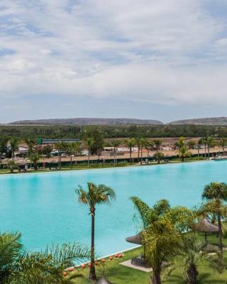 Pax's Paradise Island 1 - Luxury Beach in Pretoria