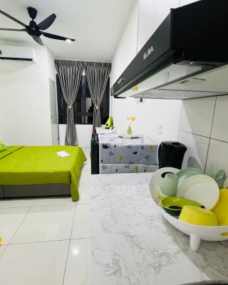 C&Y Horizon Suites Homestay Sepang - KLIA Transit - Near XiaMen University
