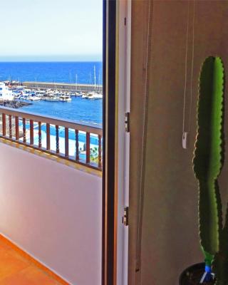 Piso en Candelaria con terraza, vistas al mar, aire acondicionado y garaje