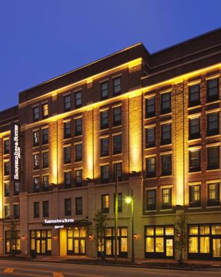 Fairfield Inn & Suites by Marriott Savannah Downtown/Historic District