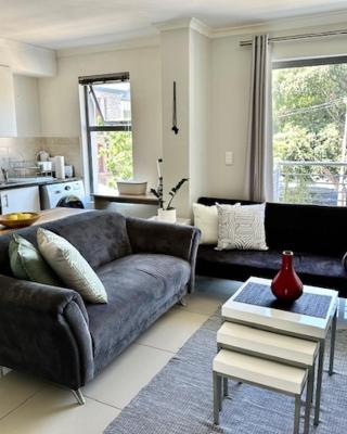 Cozy Rondebosch Apartment