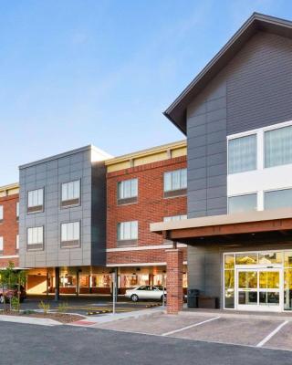 Country Inn & Suites by Radisson, Flagstaff Downtown, AZ