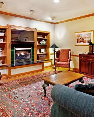 Country Inn & Suites by Radisson, York, PA