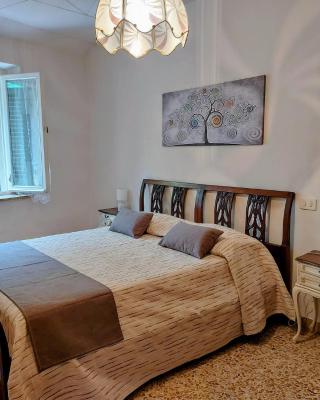 La Casa sulle Mura - Montecarlo - A 15 km da Lucca