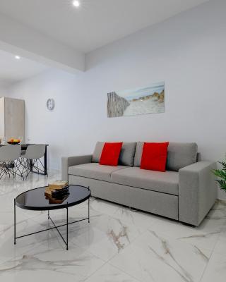 Sliema 2BR Great Location with Terrace