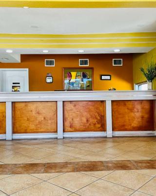 Econo Lodge Del Rio