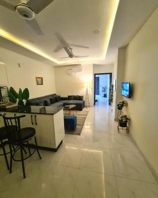 1 Bed Modern Apartment, Pool, Gym, Cinema