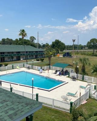 Inn On The Green Florida