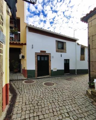 Refugio d'Anita Douro Valley House