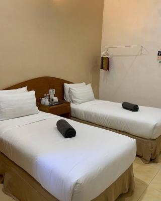 ANGGERIK IMPIAN HOTEL -Best for Travellers at Kuala Berang