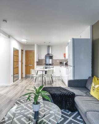 #24 Phoenix Court By DerBnB, Modern 2 Bedroom Apartment, Wi-Fi, Netflix & Within Walking Distance Of The City Centre