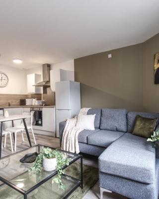 #26 Phoenix Court By DerBnB, Modern 1 Bedroom Apartment, Wi-Fi, Netflix & Within Walking Distance Of The City Centre