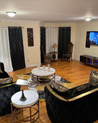 Affordable Luxury Home Near NYC & EWR